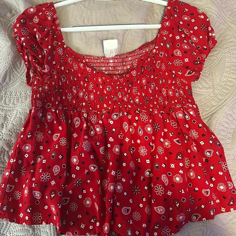 Cute crop top with fun designs